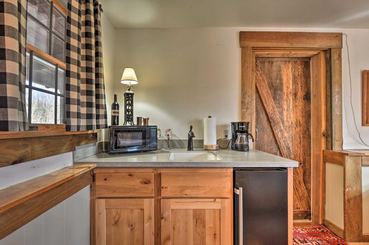 Berkeley Springs Haven With Sleepy Creek Access! Apartment Luaran gambar